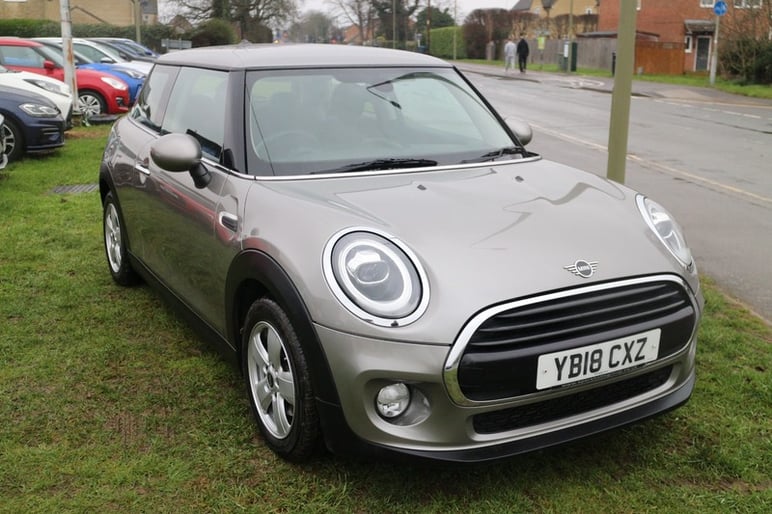 Mini Hatchback