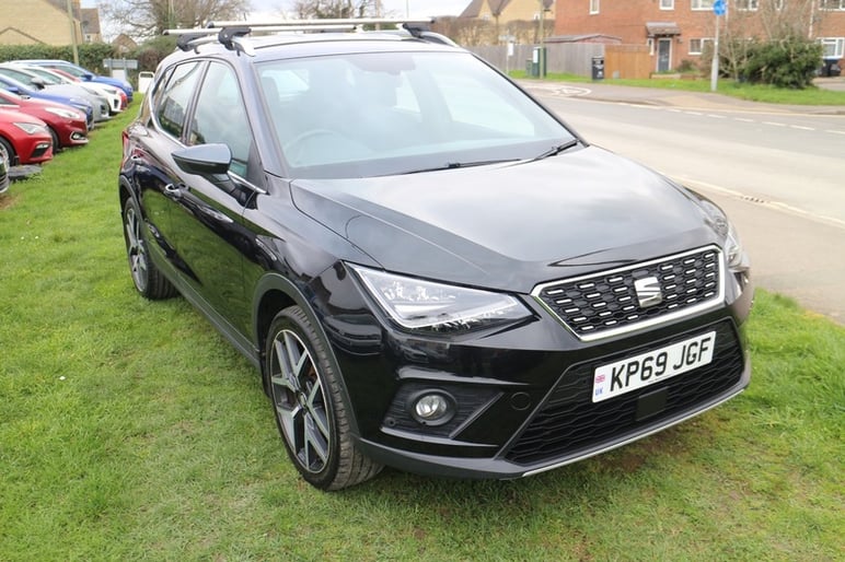 Seat Arona