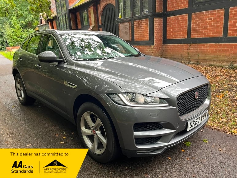 Jaguar F-Pace