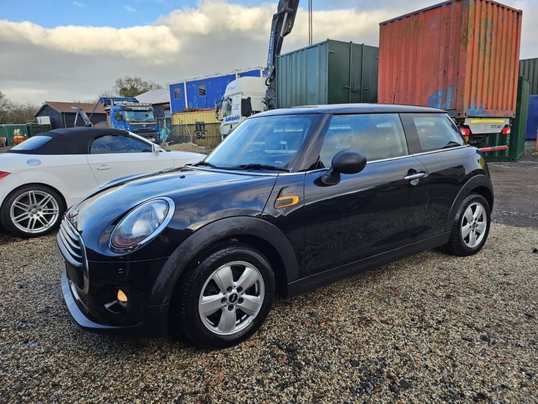 Mini Hatchback