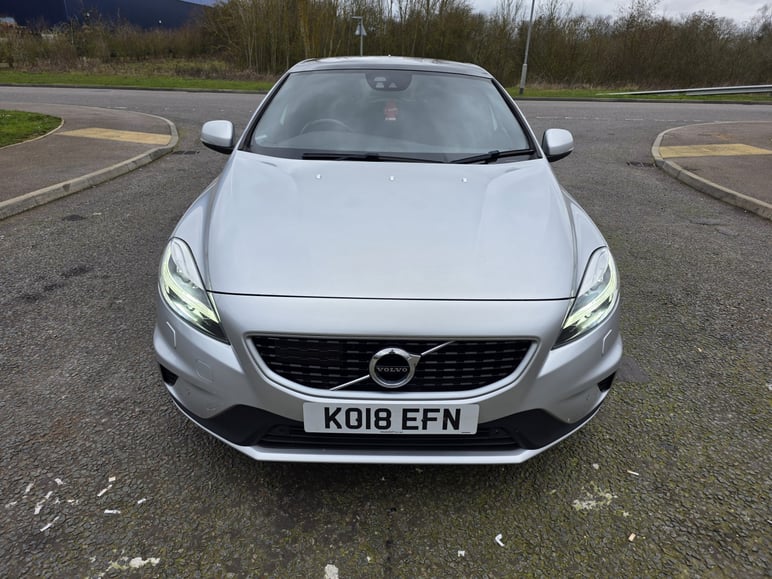 Volvo V40
