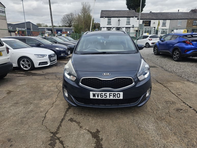 Kia Carens
