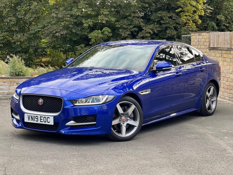 Jaguar Xe