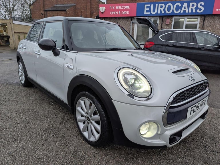 Mini Hatchback