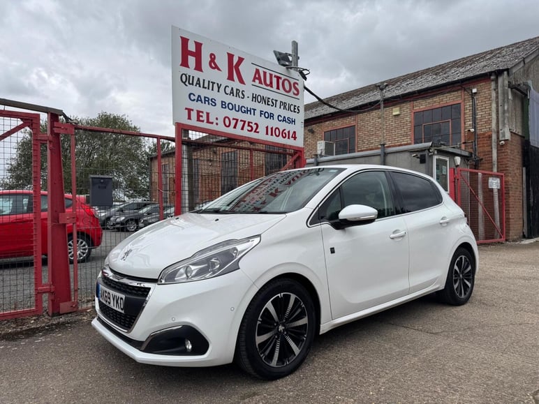 Peugeot 208