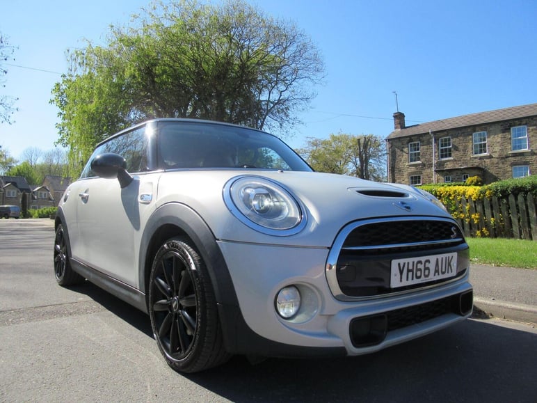 Mini Hatchback
