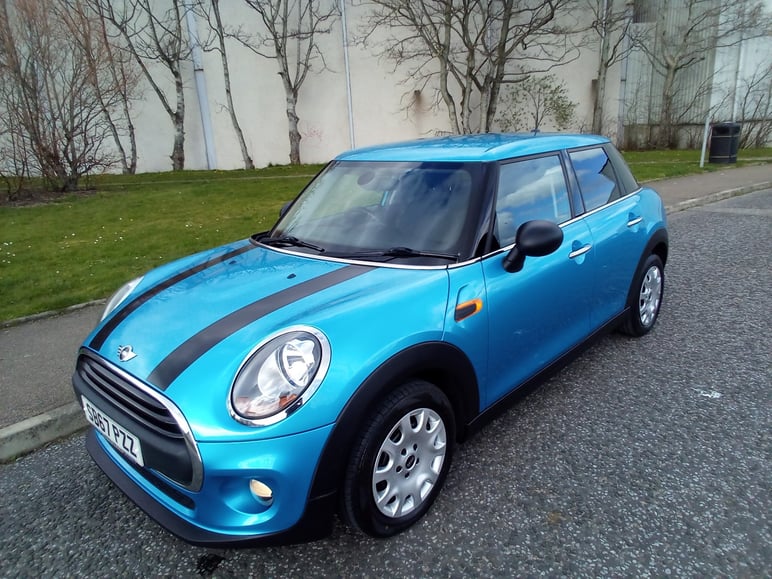 Mini Hatchback