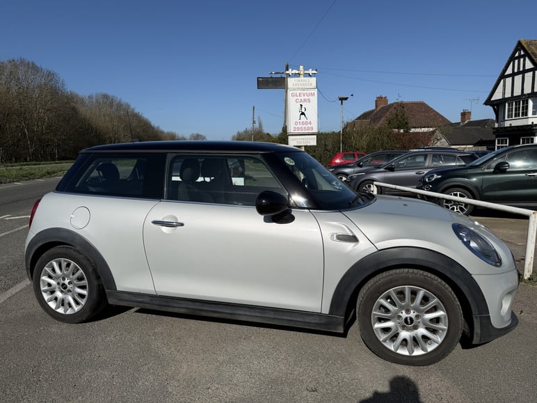 Mini Hatchback