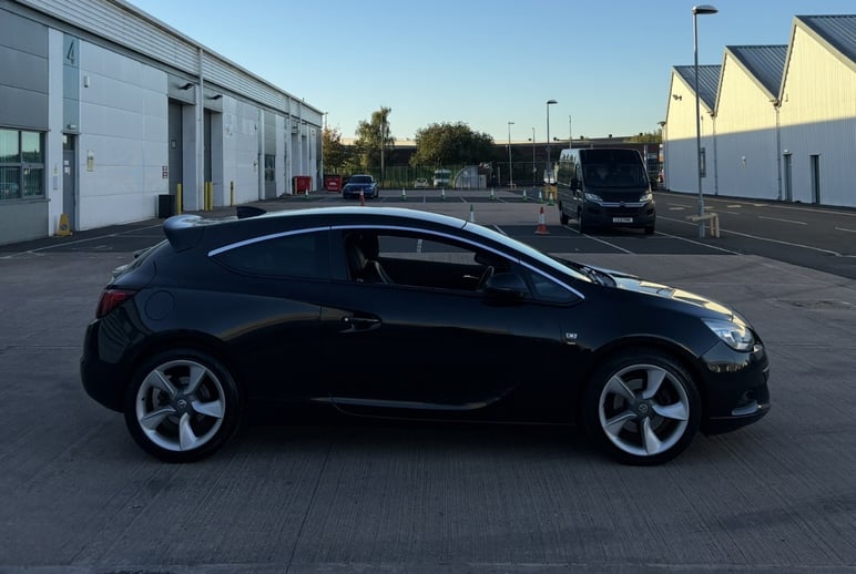 Vauxhall Gtc