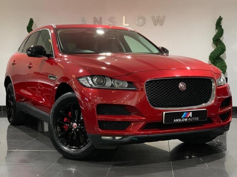 Jaguar F-Pace