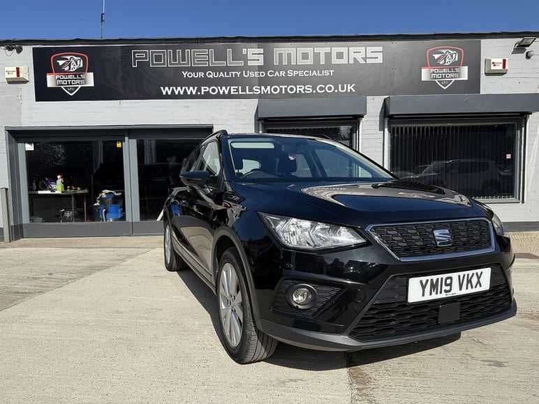 Seat Arona