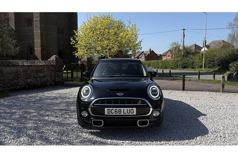 Mini Hatchback