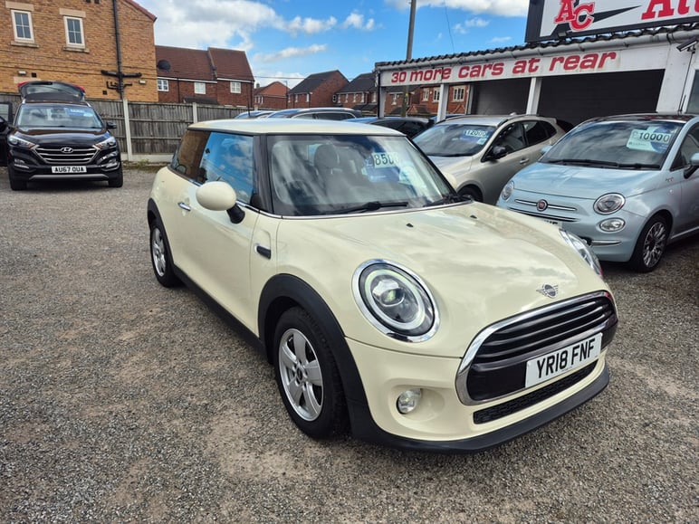 Mini Hatchback