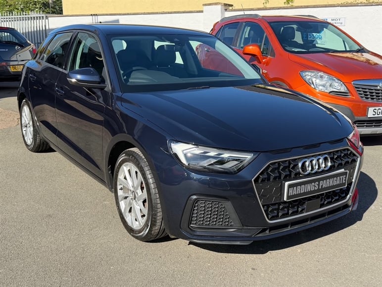 Audi A1