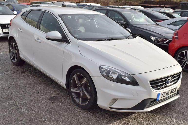 Volvo V40