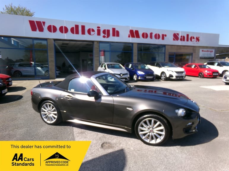 Fiat 124 Spider