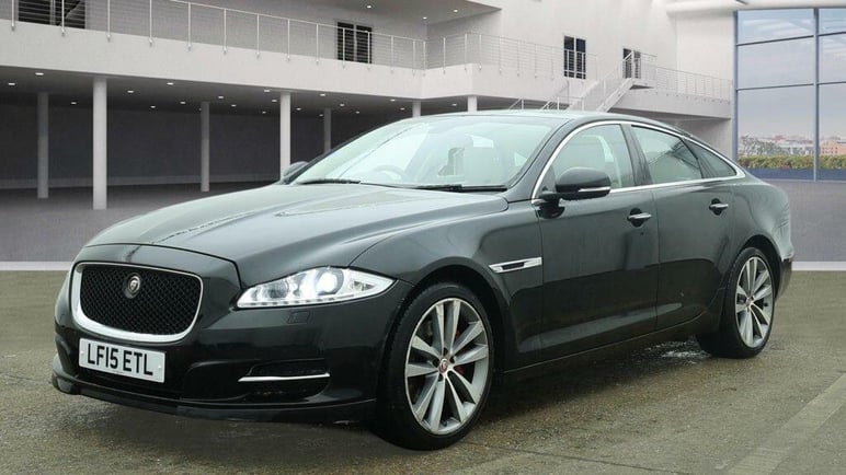 Jaguar Xj