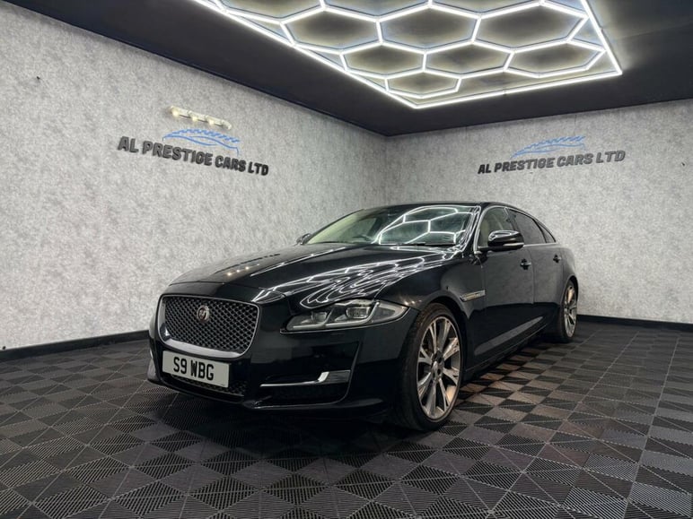 Jaguar Xj