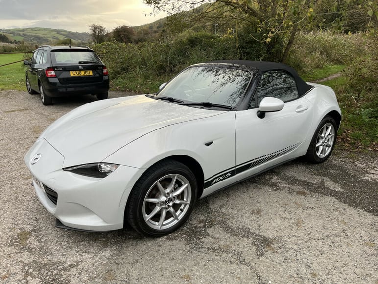 Mazda MX-5