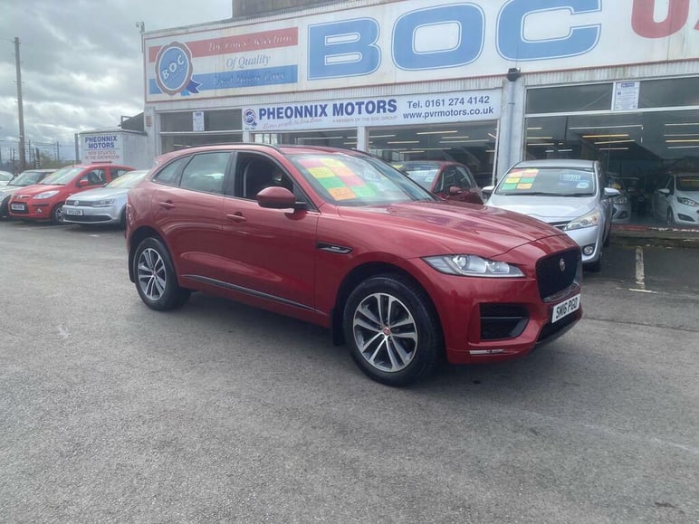 Jaguar F-Pace