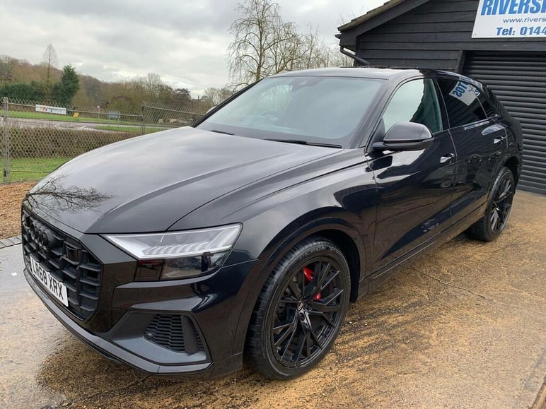 Audi Q8