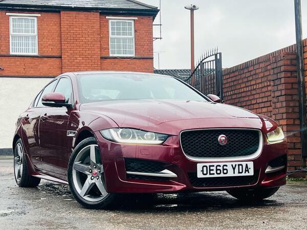 Jaguar Xe