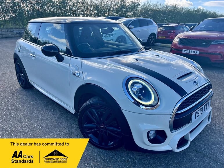 Mini Hatchback