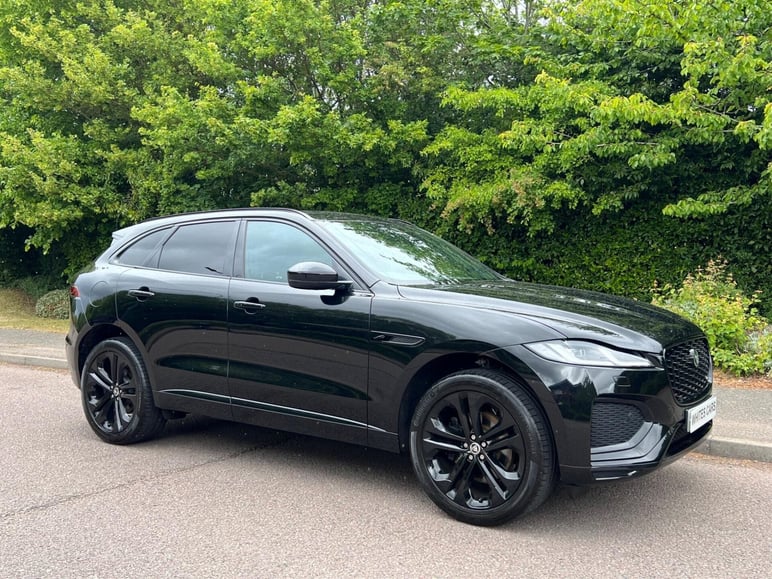 Jaguar F-Pace