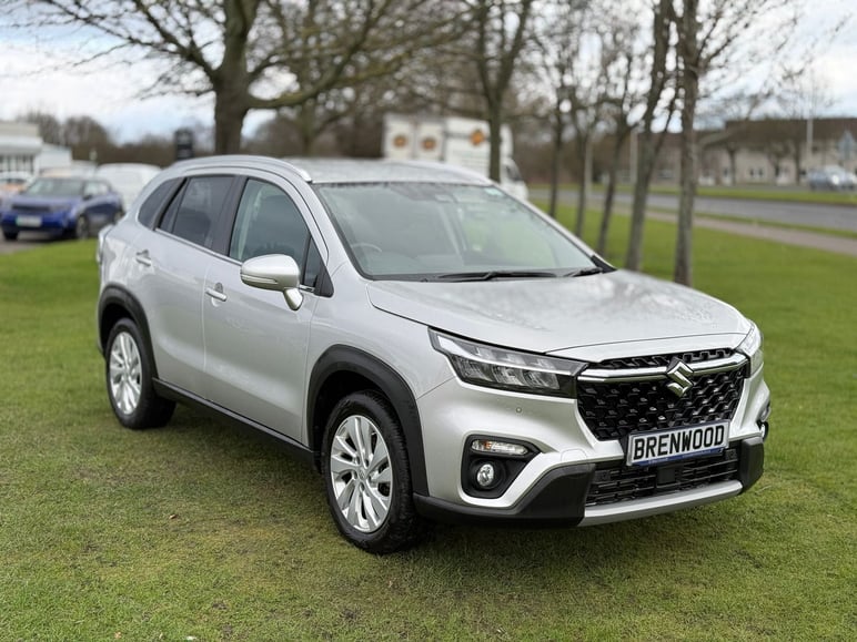 Suzuki S-cross