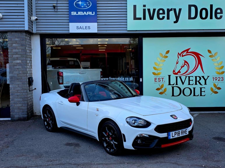 Abarth 124 Spider