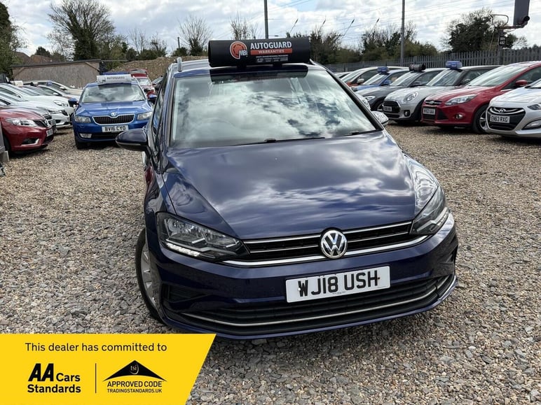 Volkswagen Golf Sv