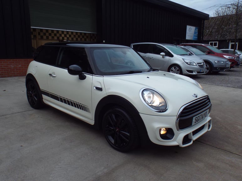 Mini Hatchback