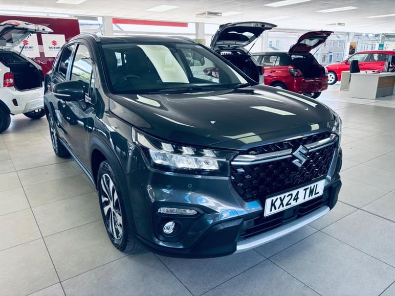 Suzuki S-cross