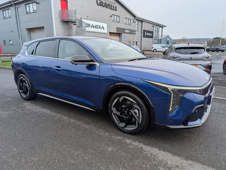 Kia K4