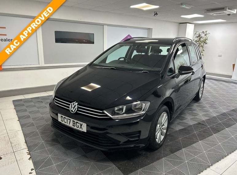 Volkswagen Golf Sv