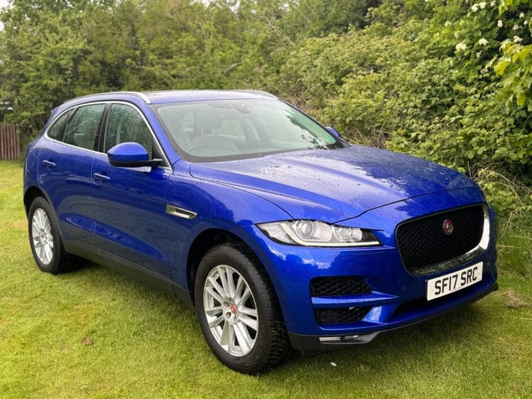 Jaguar F-Pace
