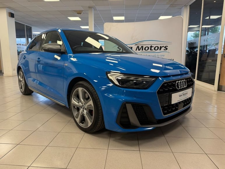 Audi A1