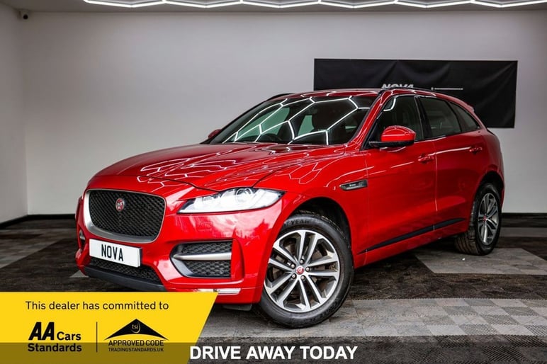 Jaguar F-Pace