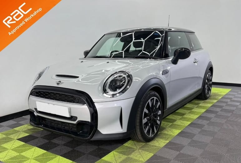 Mini Hatchback