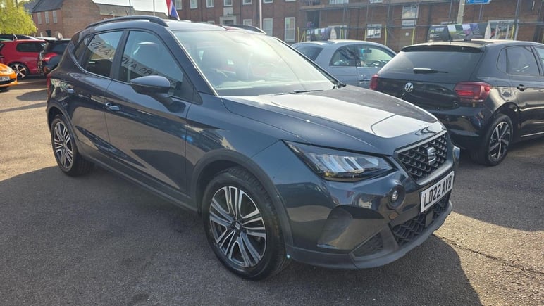 Seat Arona