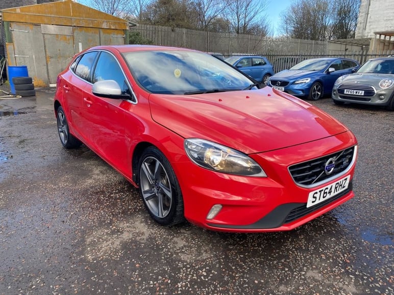Volvo V40