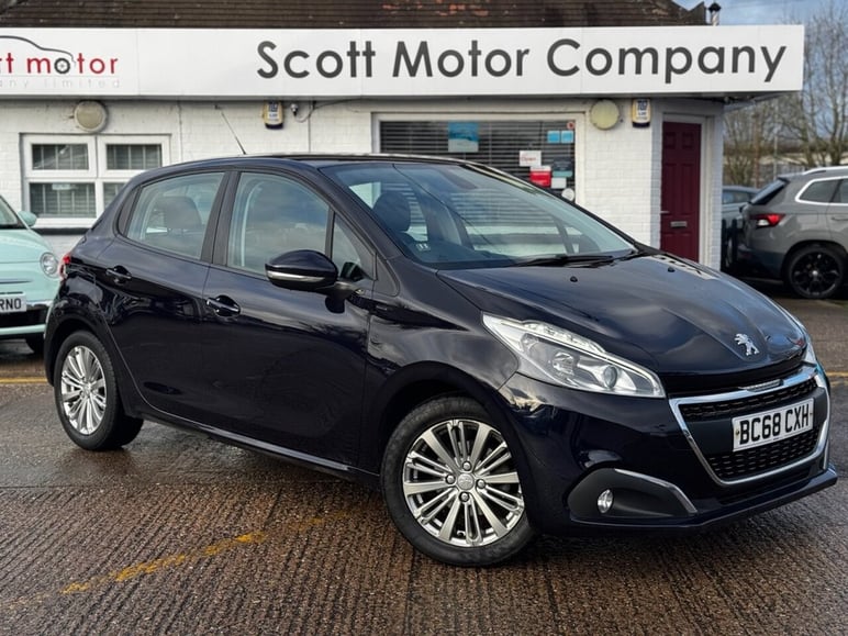Peugeot 208