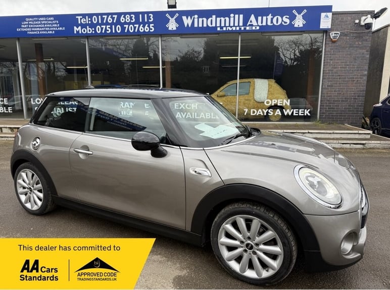Mini Hatchback