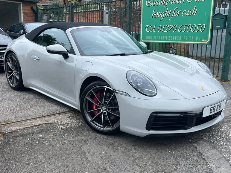 Porsche 911