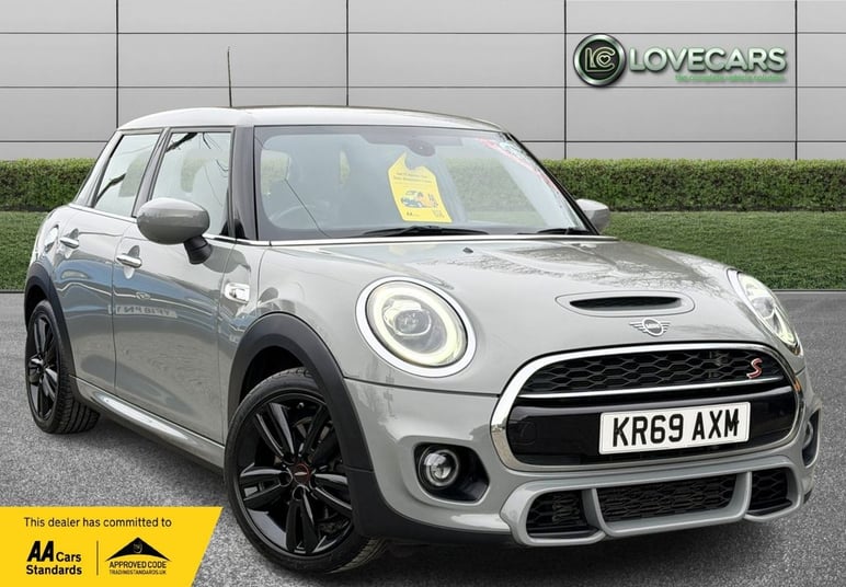 Mini Hatchback