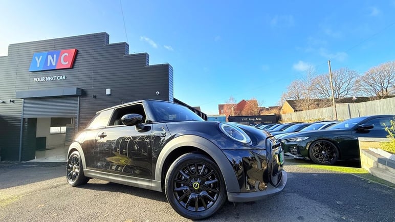 Mini Hatchback