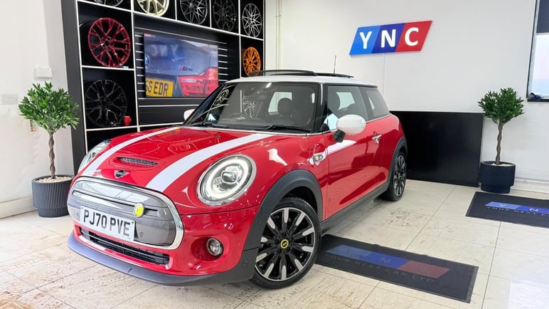 Mini Hatchback