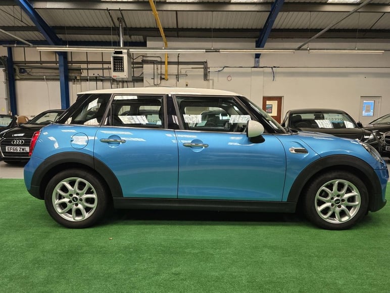 Mini Hatchback