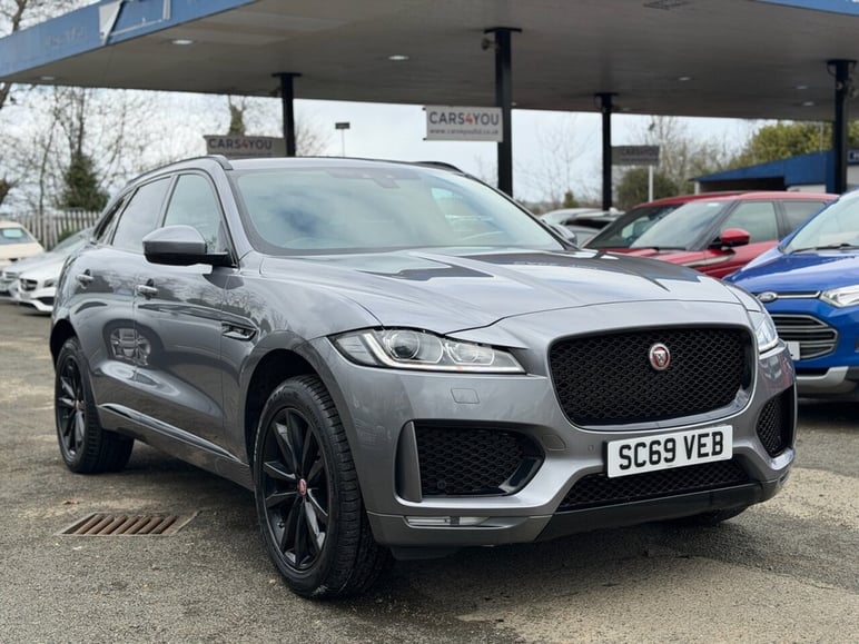 Jaguar F-Pace