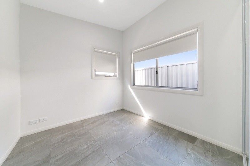 69b Deerubbin Drive, Glenmore Park, NSW 2745 Australia